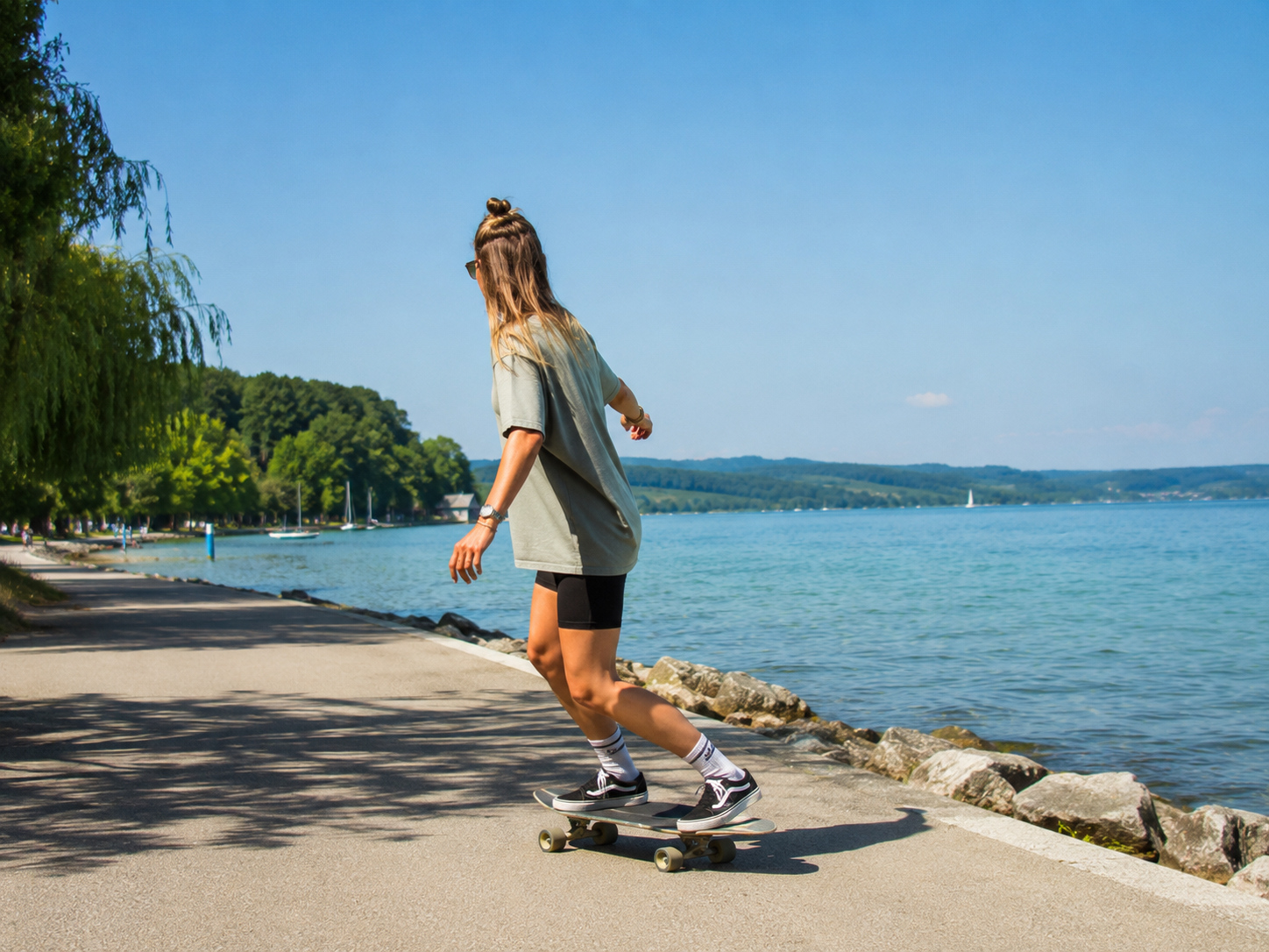 Surfskate-Kurs mit Pascal am Ammersee-Ufer